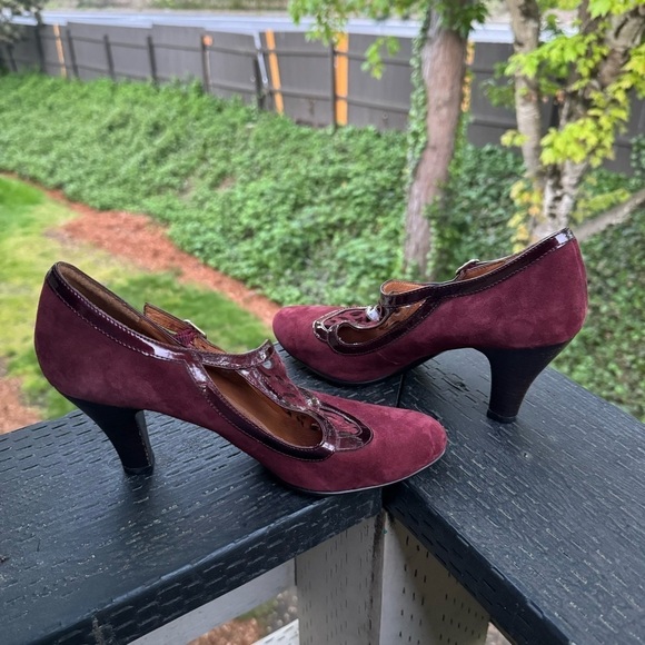 Sofft Women’s Red Suede Ankle Strap Heel Size 9 - Picture 7 of 9